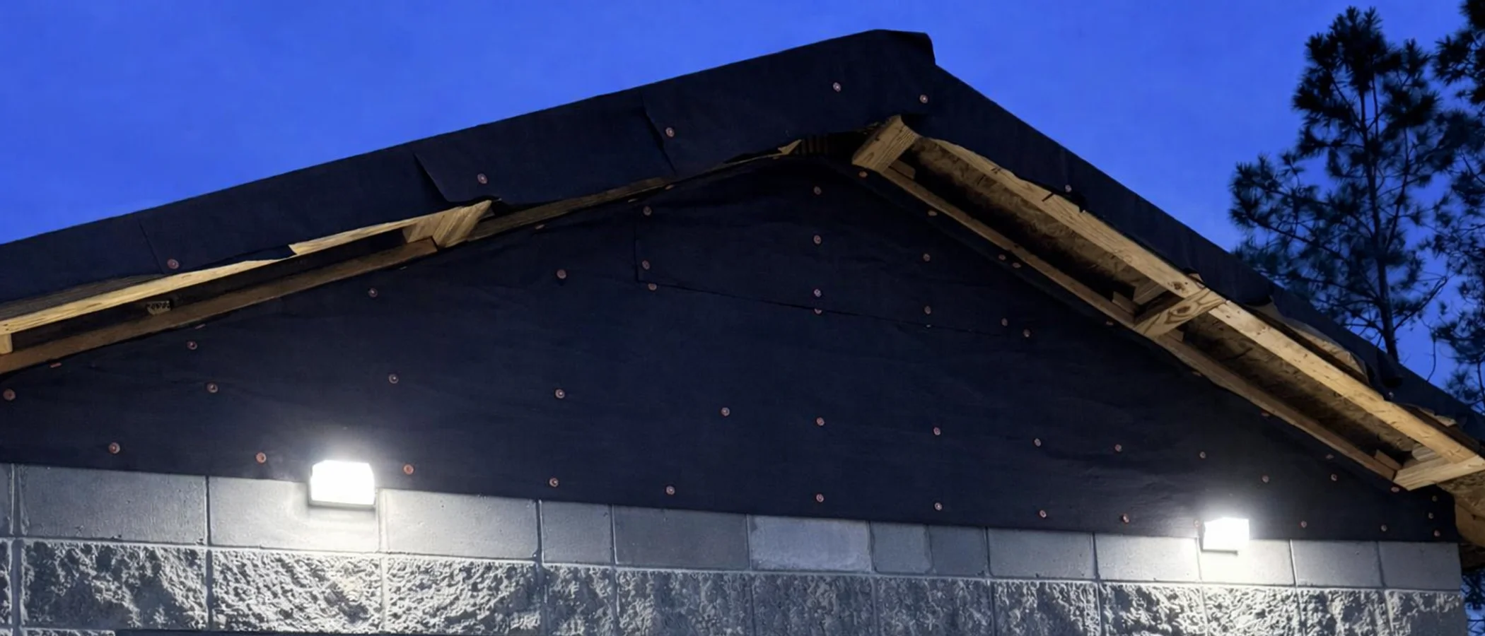 Professional Outdoor Electrical Lighting